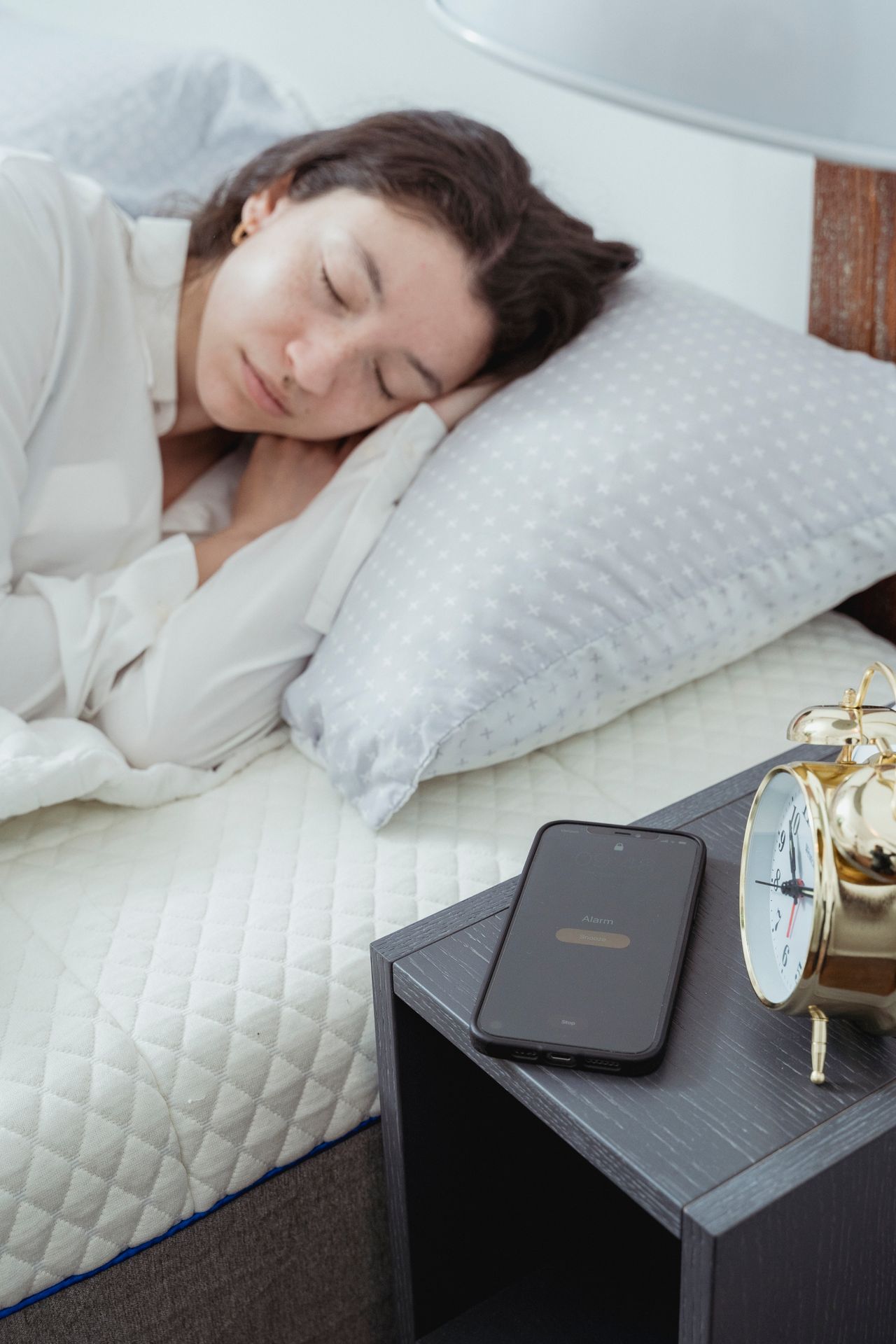 how to stop mouth breathing while sleeping